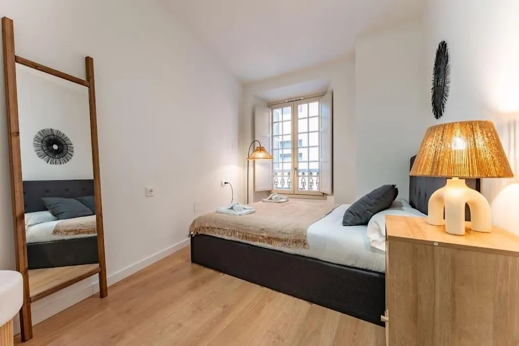Premium Flat In Malaga Center With Free Parking公寓